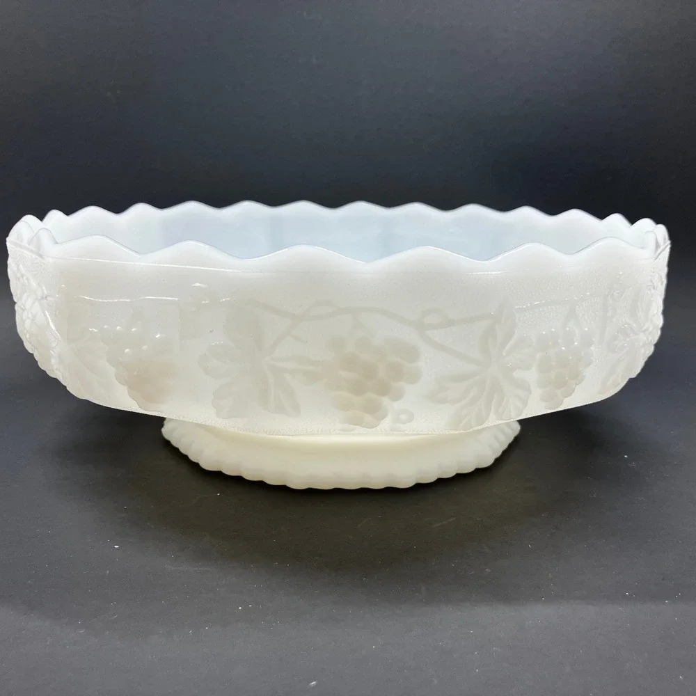 Anchor Hocking Serving Bowl Fire-King 8.5in Milk White Vintage Grape Pattern